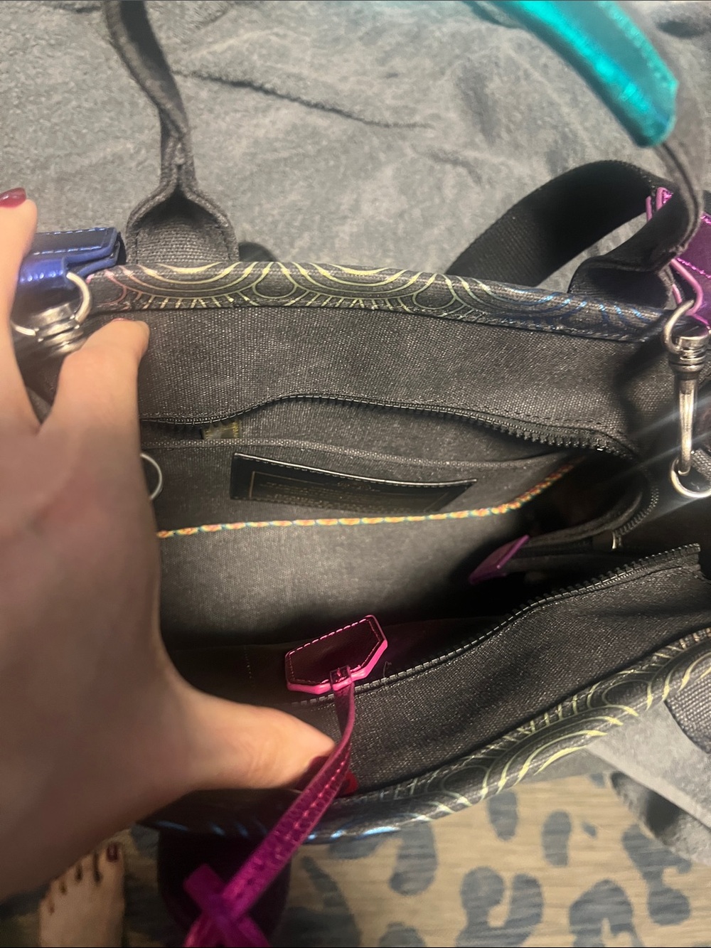 Kurt Geiger Metallic Rainbow Tote with Wave Pattern - Picture 5 of 5